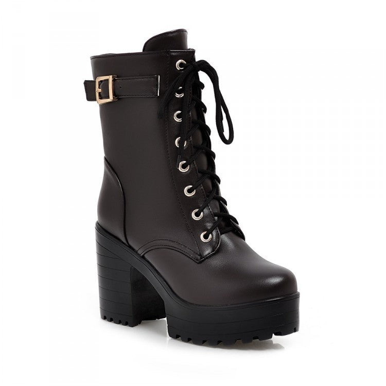Lena - Stevige veterschoenen met gesp en profielzool