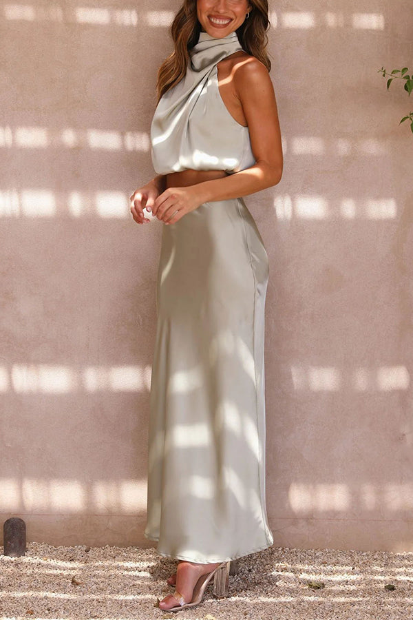 Zo'n Vibe Hoge Hals Satijnen Drapé Maxi Rok Set
