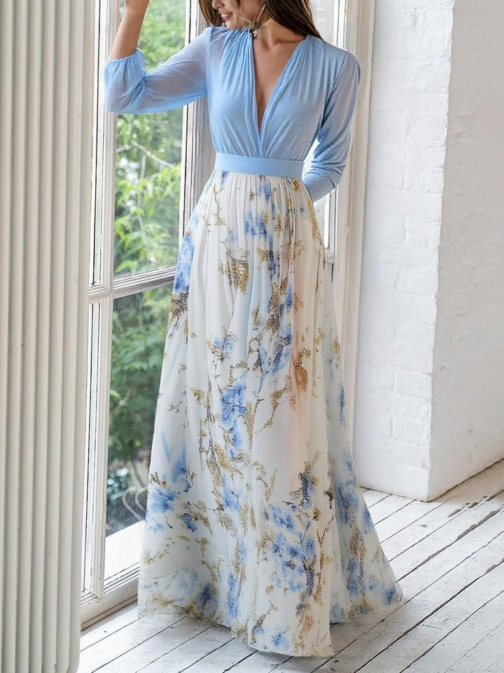 Elwira | Luchtige chiffon jurk in tinten van de lucht en bloemen