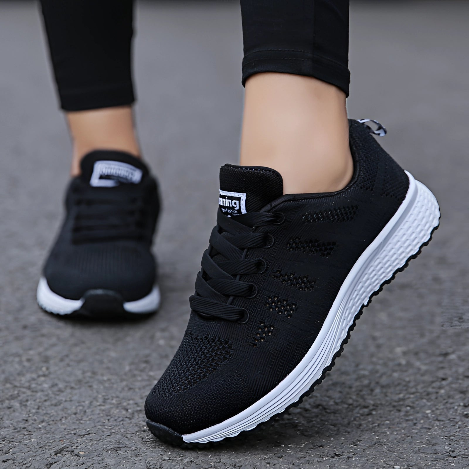 Roze Dames Sneakers: Lichtgewicht en Ademend Hardloopschoenen