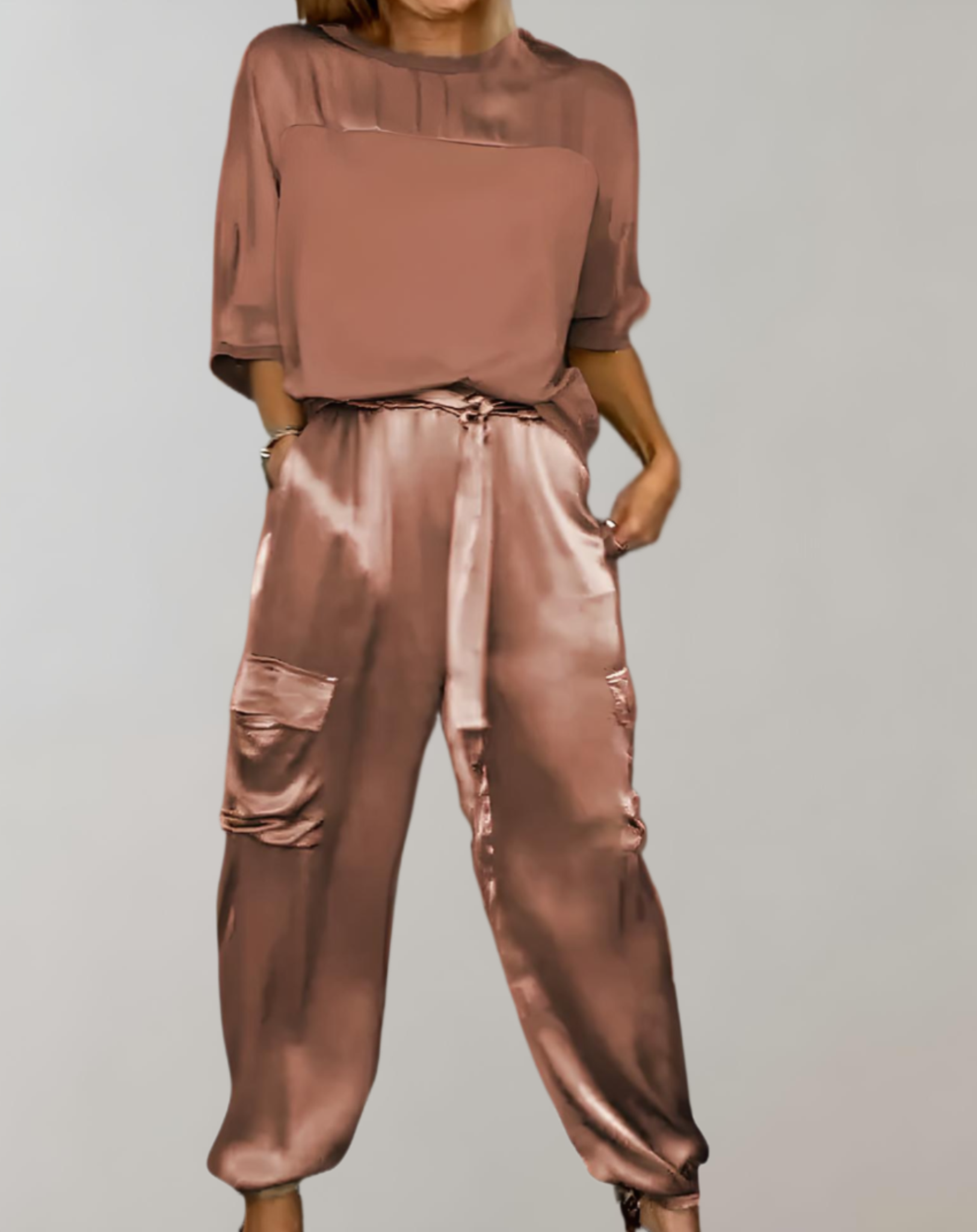 Oranji ® | Nova | Luxe Satijnen kledingset