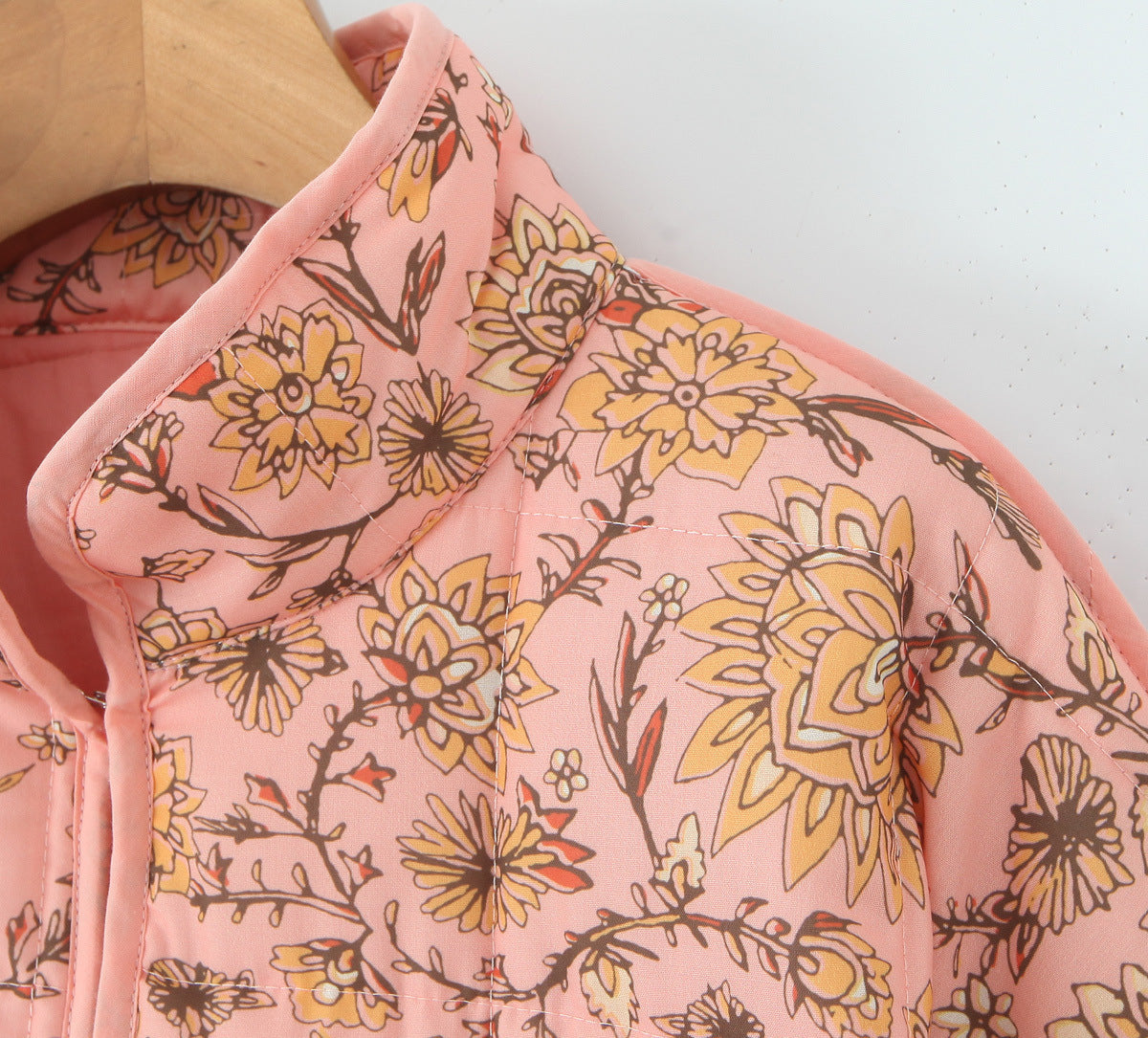 Oranji ® | Jas met patchwork en bloemenprint en staande kraag