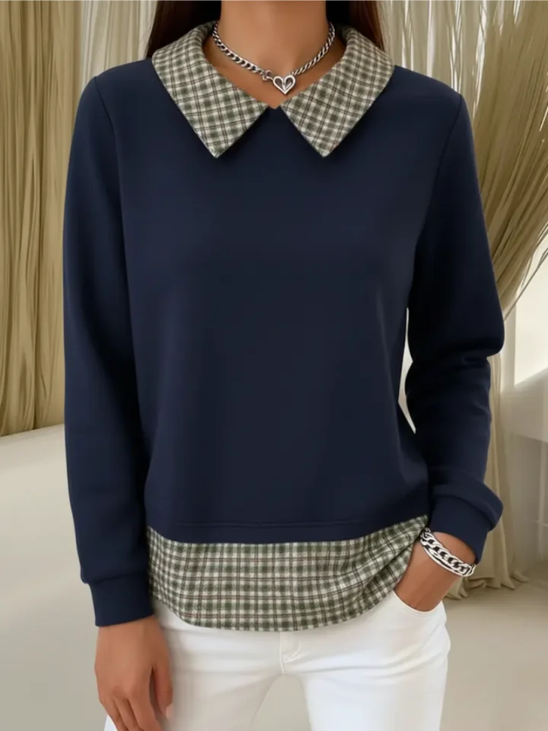 Maura – Trui met geruit kraagdetail