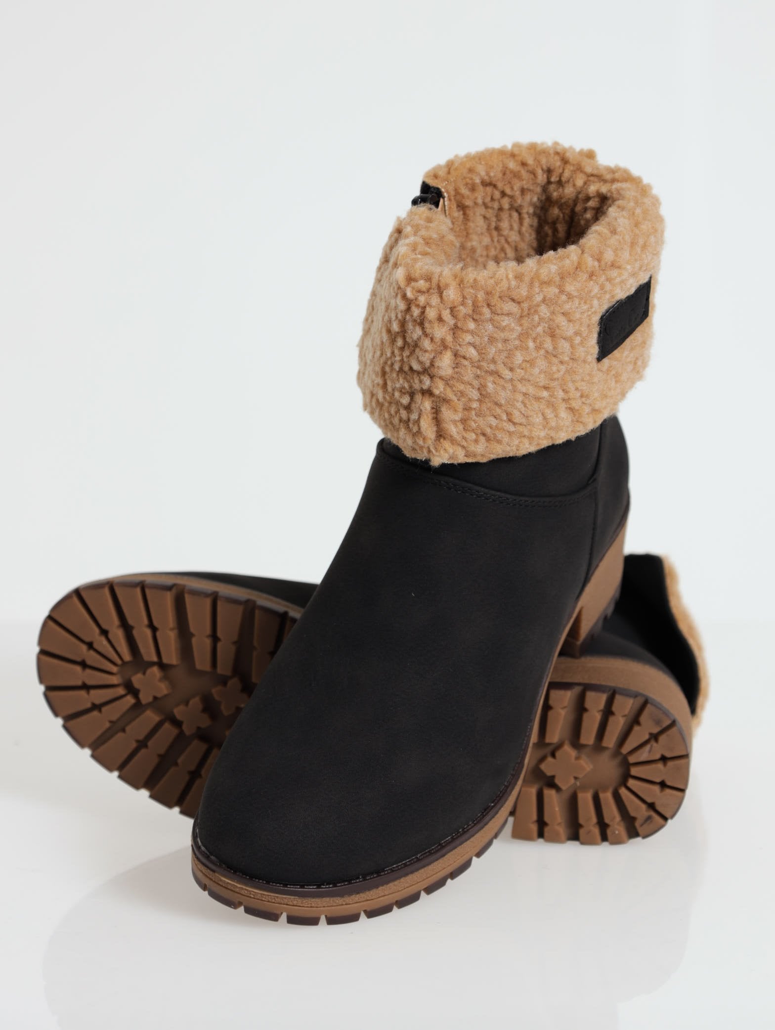 Sherpa – Enkellaarsjes met Lage Hak