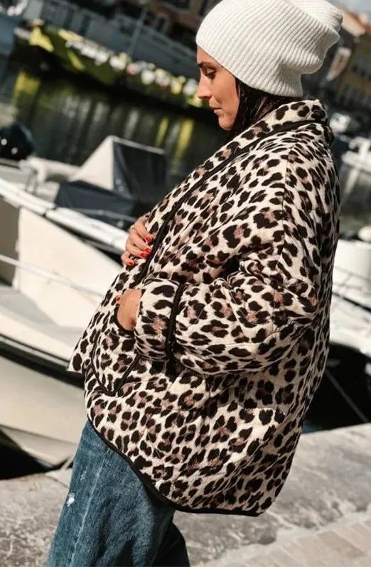 Oranji ® | Gewatteerde jas met luipaardprint