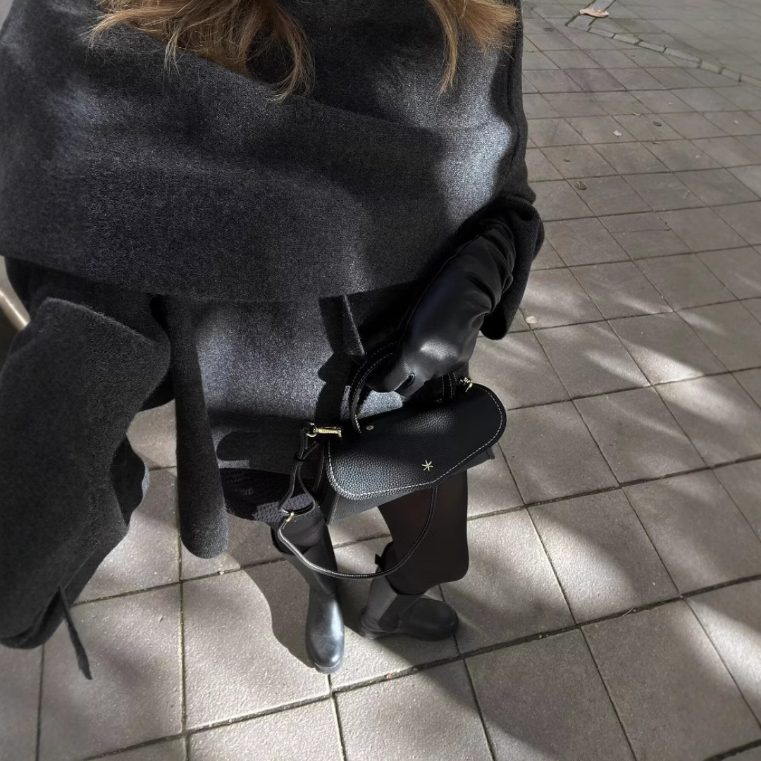 Oranji ® | Floor | Viral Cape Coat