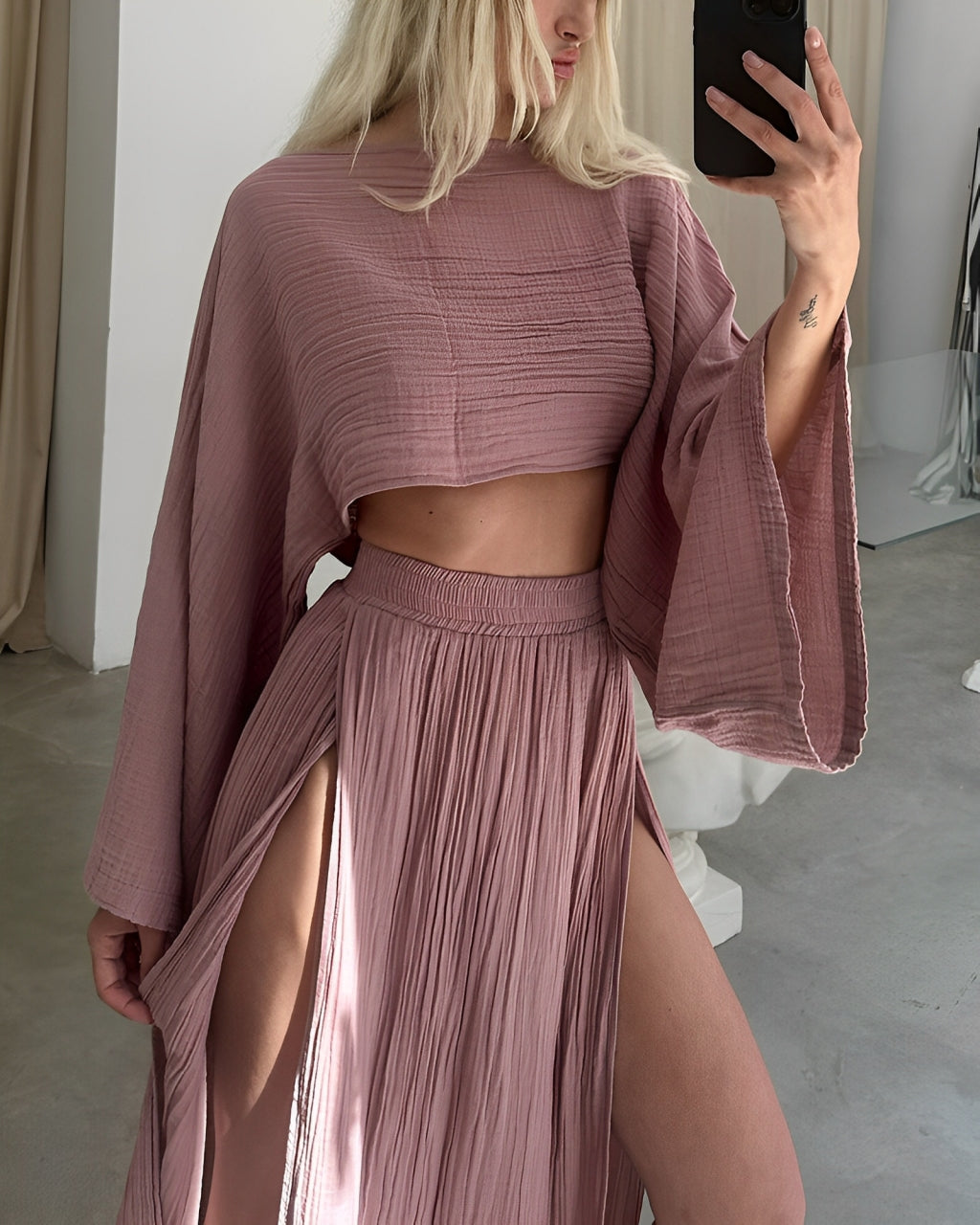 Oranji ® | Sara | Chic Slit linen two-piece set