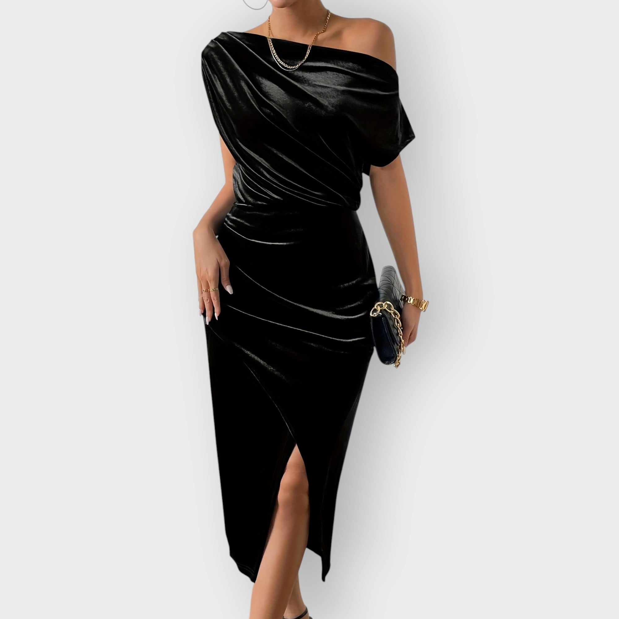 Grecia – Off-Shoulder Draped Velvet Midi Jurk