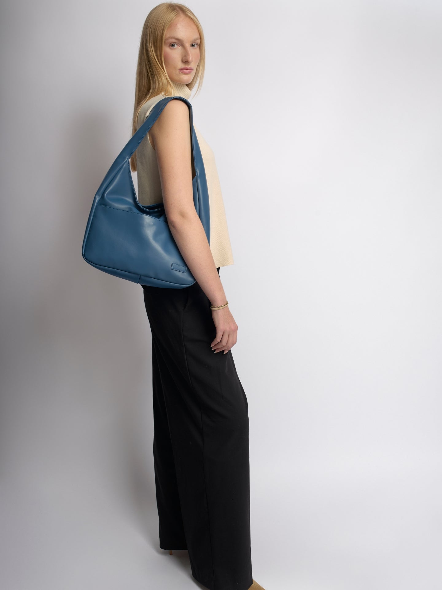 Oranji ® | Maya | Daily Shoulder Bag