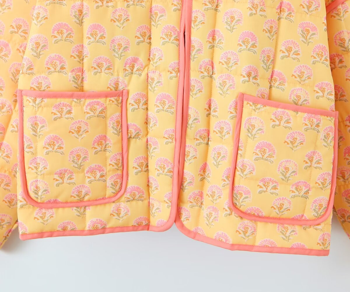 Oranji ® | Jas met patchwork en bloemenprint en staande kraag