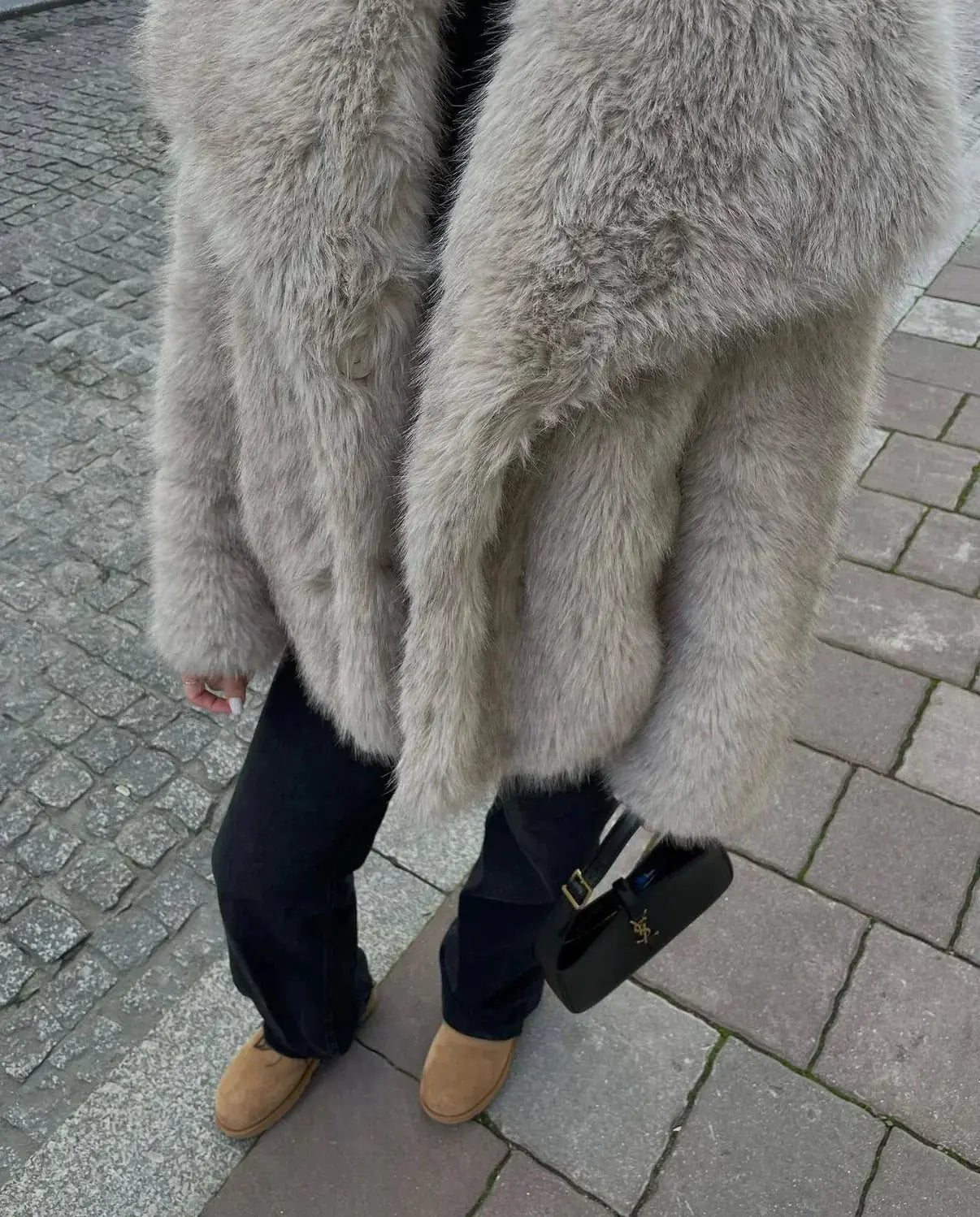 Oranji ® | Macy | Fur Coat