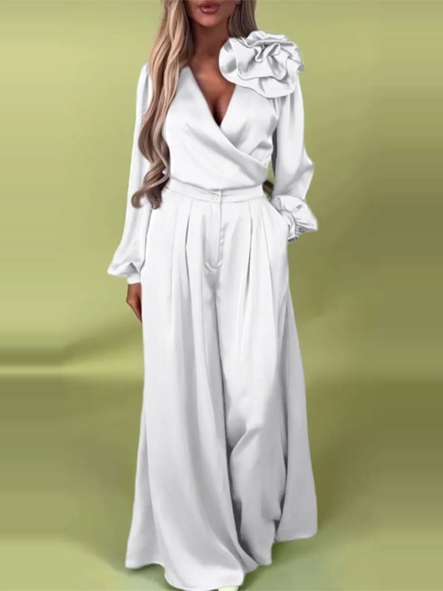 Witoria | Elegante satijnen set – lange mouwen wikkelshirt en brede broek